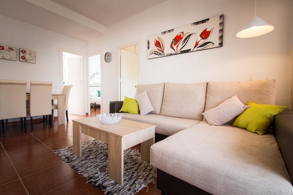 Holidays2Torremolinos Apartamento de 3 dormitorios con terraza y piscina comunitaria Exterior foto